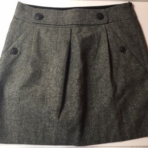 Grey skirt